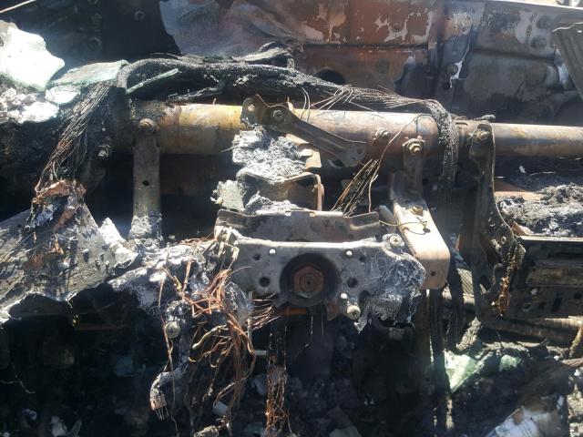 JTKDE177170159012 - 2007 TOYOTA SCION TC 白色 照片 8