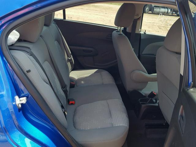 1G1JB5SH7H4137075 - 2017 CHEVROLET SONIC LS BLUE photo 6