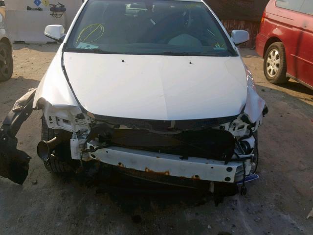 1G1ZC5E17BF291781 - 2011 CHEVROLET MALIBU 1LT 白色 照片 9