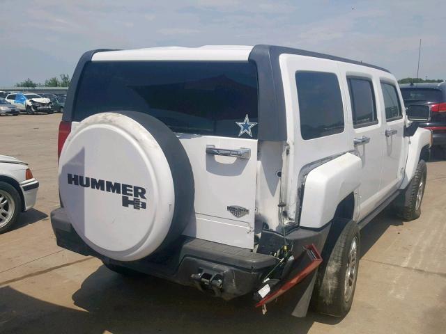 5GTEN13L888138555 - 2008 HUMMER H3 ALPHA WHITE photo 4