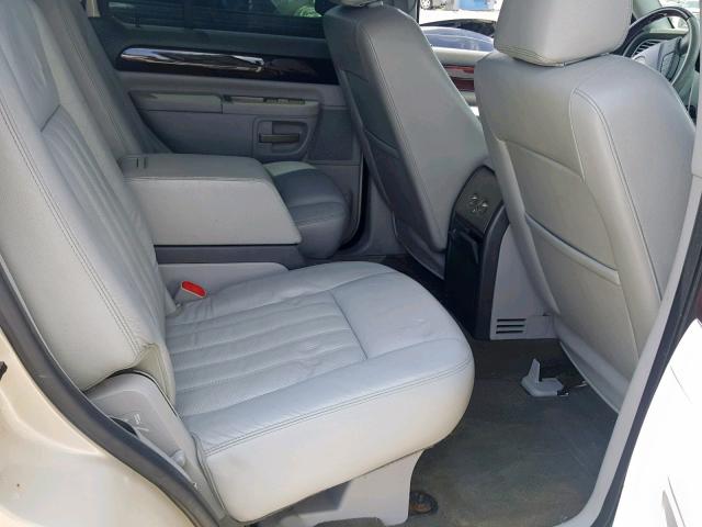 5LMEU88H15ZJ28794 - 2005 LINCOLN AVIATOR 奶油色 照片 6