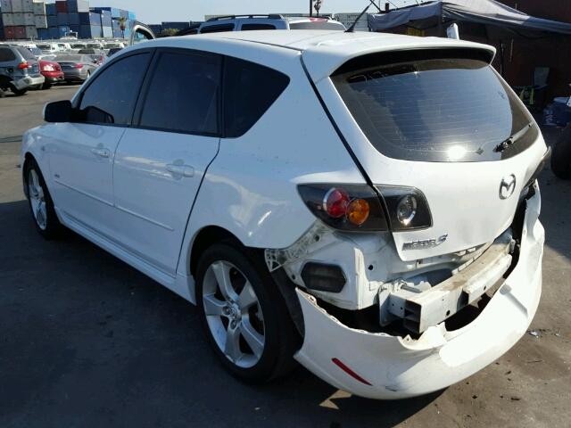 JM1BK143651274043 - 2005 MAZDA 3 HATCHBAC WHITE photo 3