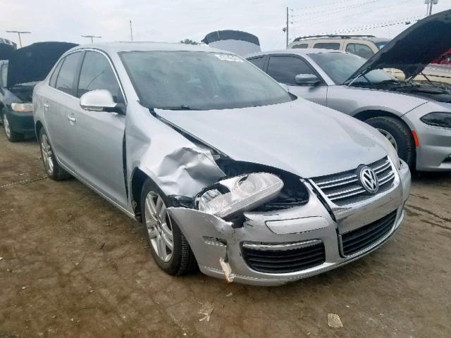 3VWRL71K99M069719 - 2009 VOLKSWAGEN JETTA TDI SILVER photo 1