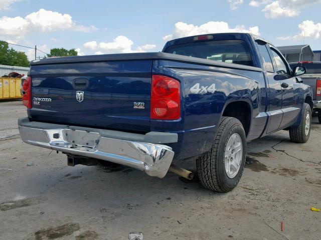 1D7HW42N25S331732 - 2005 DODGE DAKOTA SLT BLUE photo 4