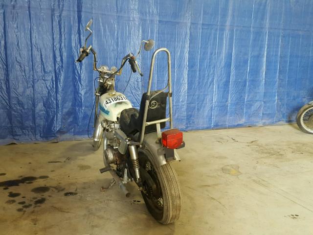 CB5002100153 - 1973 HONDA 450R WHITE photo 3