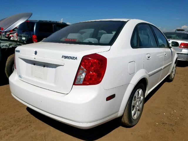 KL5JD56ZX5K097172 - 2005 SUZUKI FORENZA S WHITE photo 4