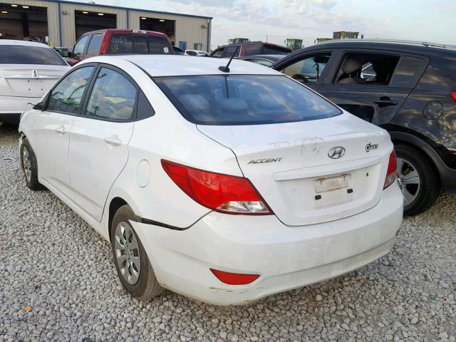 KMHCT4AE8GU013387 - 2016 HYUNDAI ACCENT SE WHITE photo 3