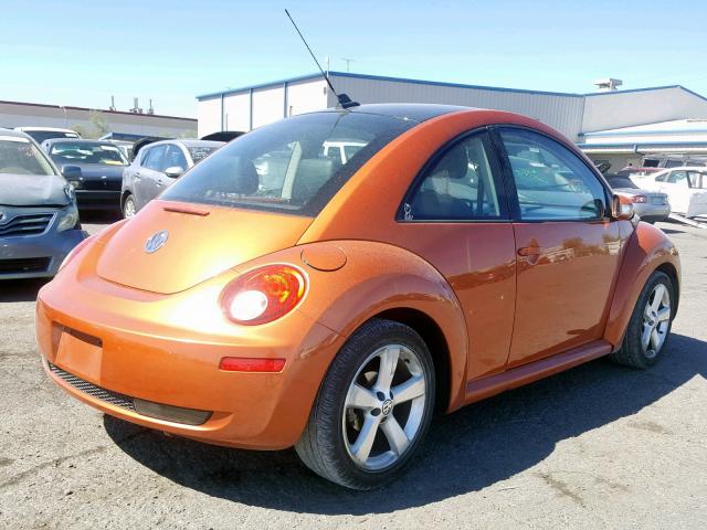 3VWPG3AGXAM014670 - 2010 VOLKSWAGEN NEW BEETLE ნარინჯისფერი ფოტო 4