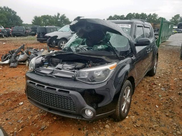 KNDJN2A22G7266106 - 2016 KIA SOUL BLACK photo 2