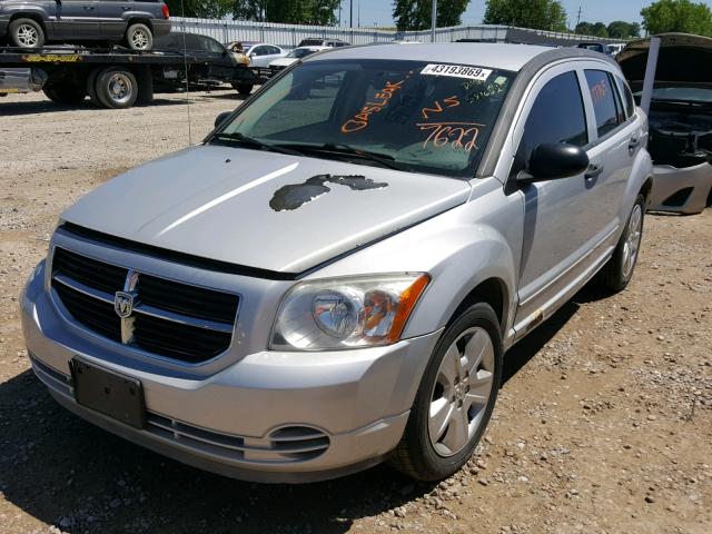 1B3HB48B97D337622 - 2007 DODGE CALIBER SX SILVER photo 2