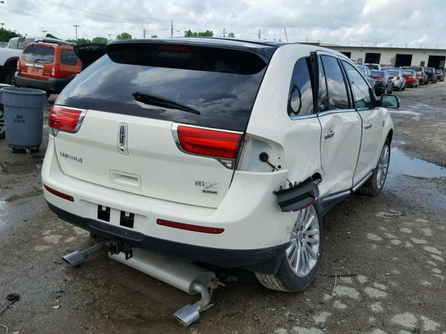 2LMDJ8JK1CBL02347 - 2012 LINCOLN MKX WHITE photo 4