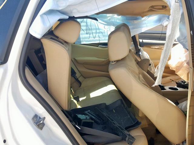 WBAVM5C56DVV89947 - 2013 BMW X1 XDRIVE3 WHITE photo 6