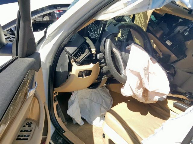 WBAVM5C56DVV89947 - 2013 BMW X1 XDRIVE3 WHITE photo 9