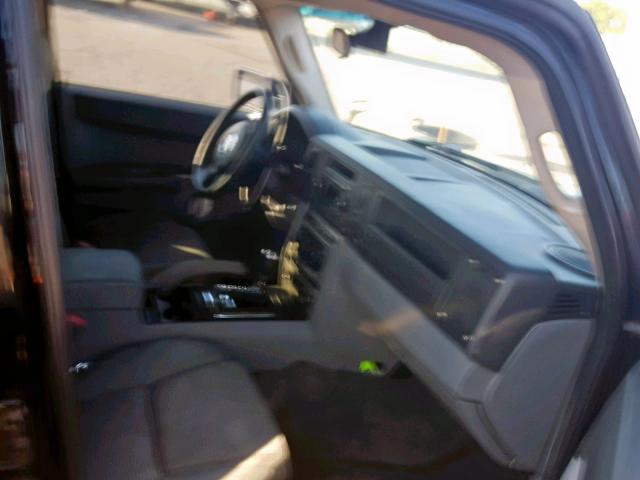 1J8HG48N66C198878 - 2006 JEEP COMMANDER BLACK photo 5