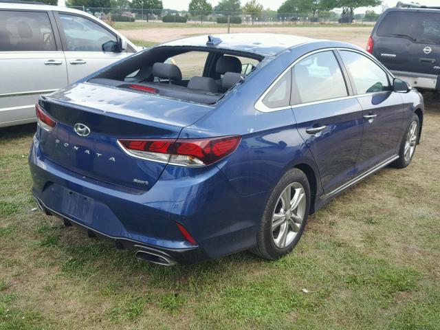 5NPE34AF3JH600121 - 2018 HYUNDAI SONATA SPO BLUE photo 4