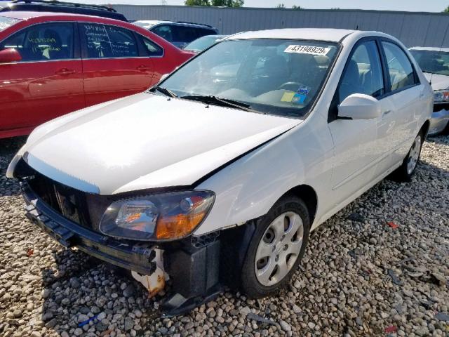 KNAFE221195610497 - 2009 KIA SPECTRA EX WHITE photo 2