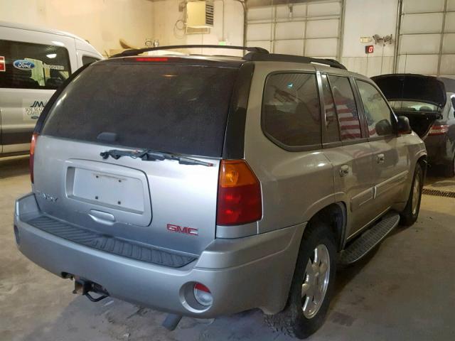 1GKDT13S442242798 - 2004 GMC ENVOY SILVER photo 4