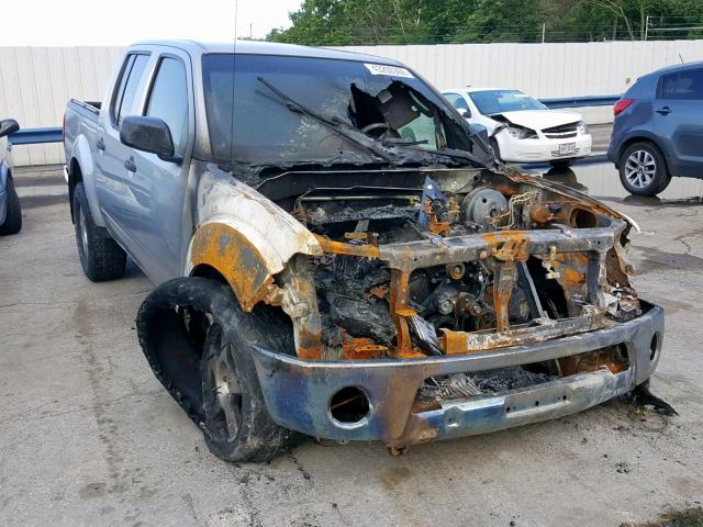 1N6AD07WX7C401547 - 2007 NISSAN FRONTIER C SILVER photo 1