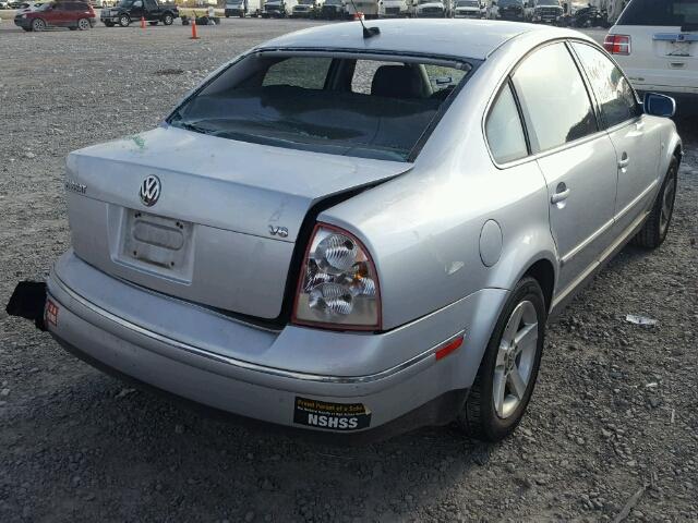 WVWRH63B94P094702 - 2004 VOLKSWAGEN PASSAT GLX 银色 照片 4
