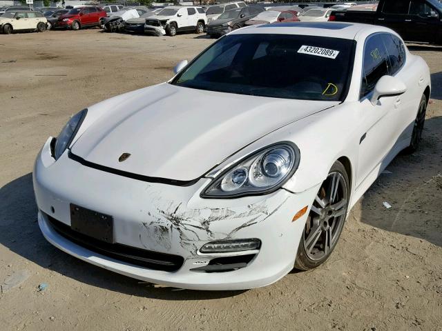 WP0AB2A79AL063622 - 2010 PORSCHE PANAMERA S WHITE photo 2