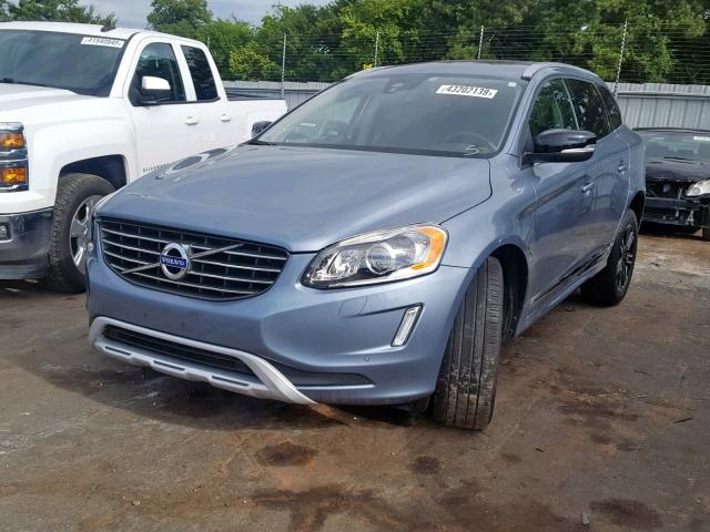 YV440MDR6H2223402 - 2017 VOLVO XC60 T5 BLUE photo 2