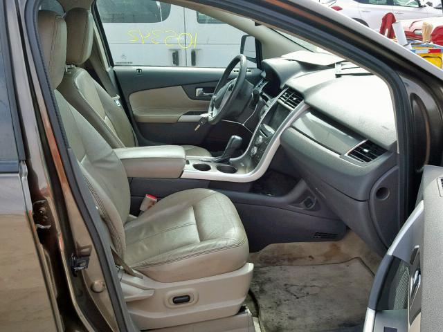 2FMDK3JC0BBA81178 - 2011 FORD EDGE SEL BROWN photo 5