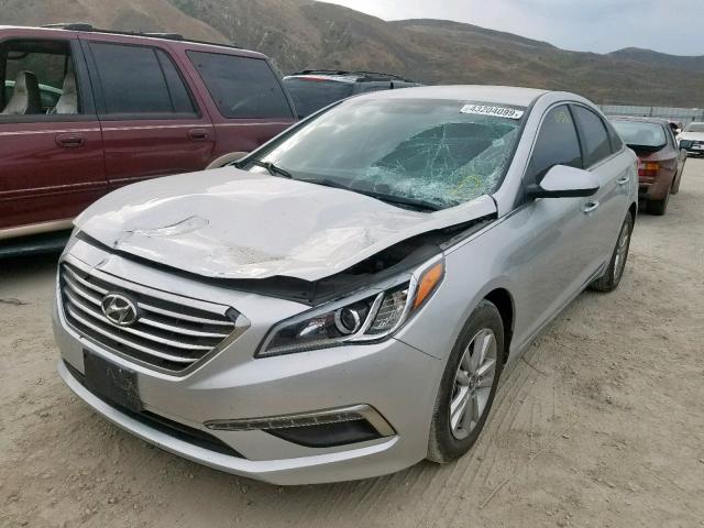 5NPE24AF2FH012883 - 2015 HYUNDAI SONATA SE SILVER photo 2