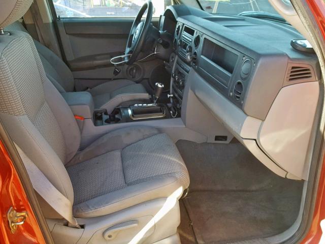 1J8HG48K36C206117 - 2006 JEEP COMMANDER RED photo 5
