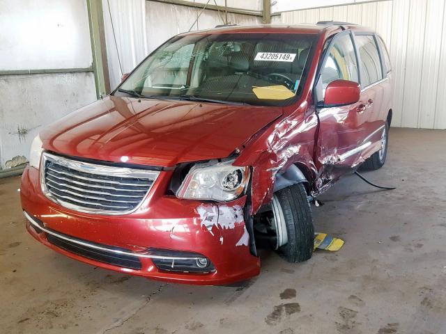 2C4RC1BG7CR291671 - 2012 CHRYSLER TOWN & COU BURGUNDY photo 2