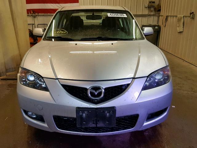 JM1BK32F981111917 - 2008 MAZDA 3 I SILVER photo 9