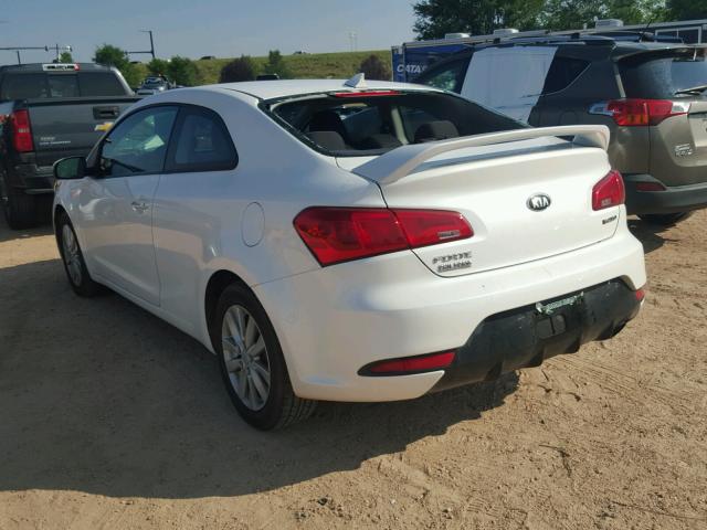 KNAFX6A81F5348668 - 2015 KIA FORTE EX WHITE photo 3