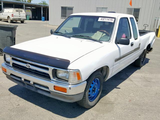 JT4RN93P8R5095185 - 1994 TOYOTA PICKUP 1/2 WHITE photo 2