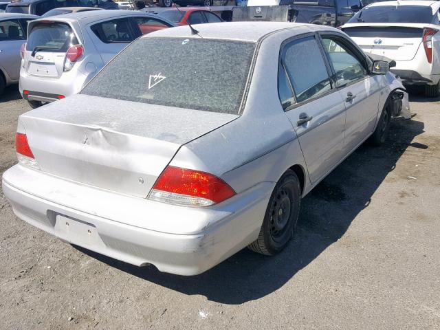 JA3AJ26E52U051813 - 2002 MITSUBISHI LANCER ES SILVER photo 4