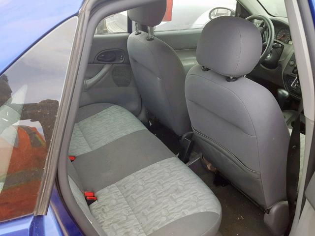 1FAFP34N55W180115 - 2005 FORD FOCUS ZX4 BLUE photo 6