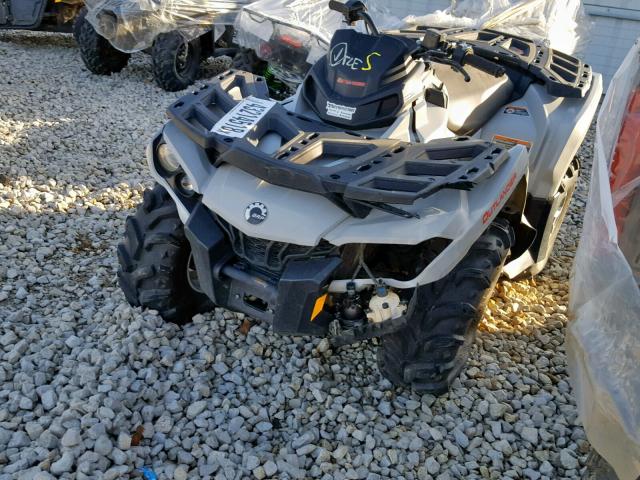 3JBLGAJ24GJ000142 - 2016 CAN-AM OUTLANDER SILVER photo 2