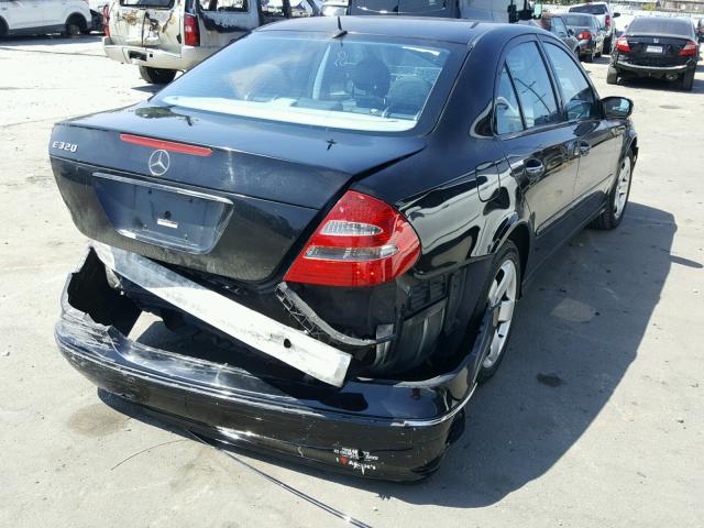 WDBUF65J04A513753 - 2004 MERCEDES-BENZ E 320 BLACK photo 4