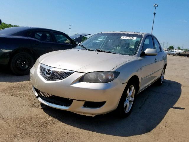 JM1BK12F441203662 - 2004 MAZDA 3 I GOLD photo 2