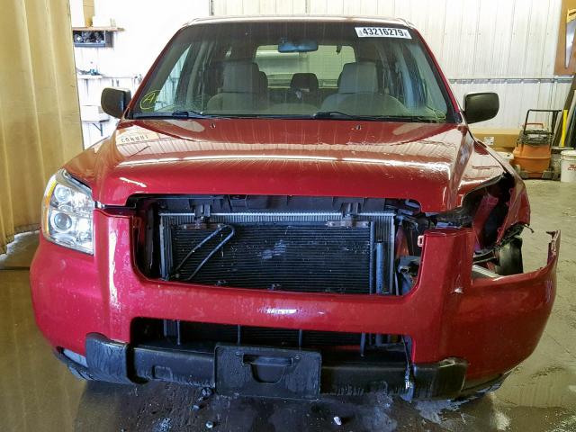 2HKYF181X6H521260 - 2006 HONDA PILOT LX RED photo 9