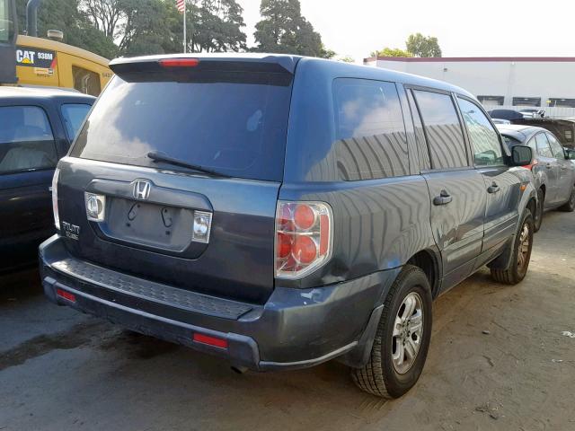 5FNYF28166B026638 - 2006 HONDA PILOT LX GRAY photo 4