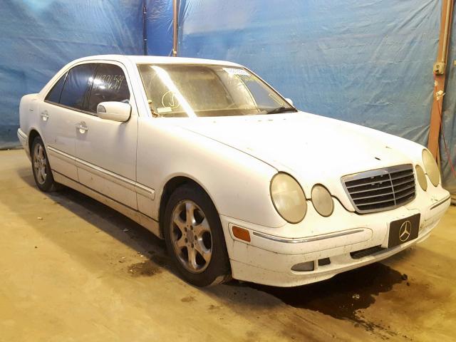 WDBJF65J12B430035 - 2002 MERCEDES-BENZ E 320 WHITE photo 1