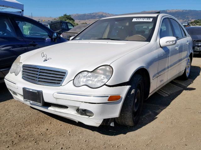 WDBRF61J93A532683 - 2003 MERCEDES-BENZ C 240 WHITE photo 2