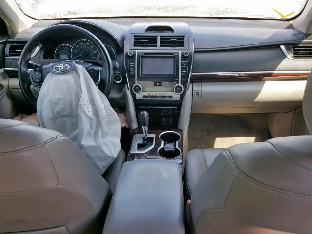 4T4BF1FKXCR182391 - 2012 TOYOTA CAMRY BASE SILVER photo 9
