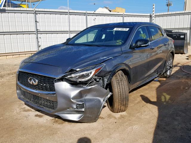 SJKCH5CPXHA032095 - 2017 INFINITI QX30 BASE GRAY photo 2