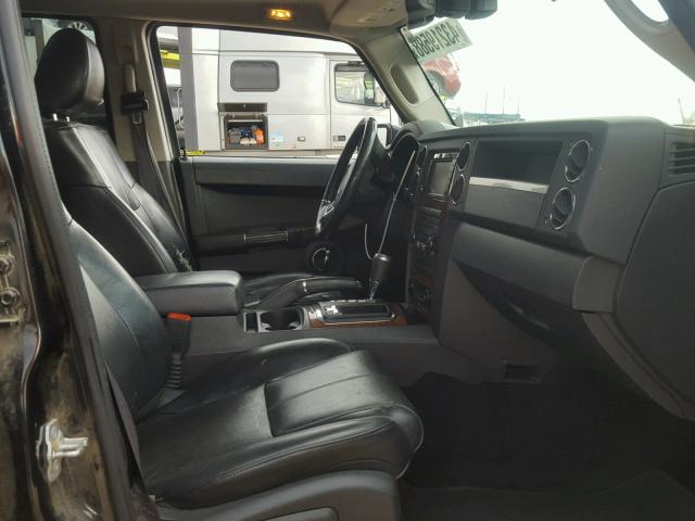1J8HG58T29C538536 - 2009 JEEP COMMANDER BLACK photo 5