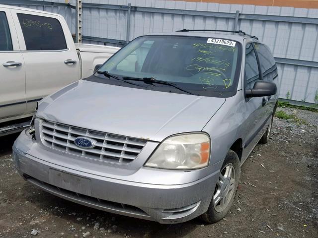 2FMZA55275BA25412 - 2005 FORD FREESTAR S SILVER photo 2