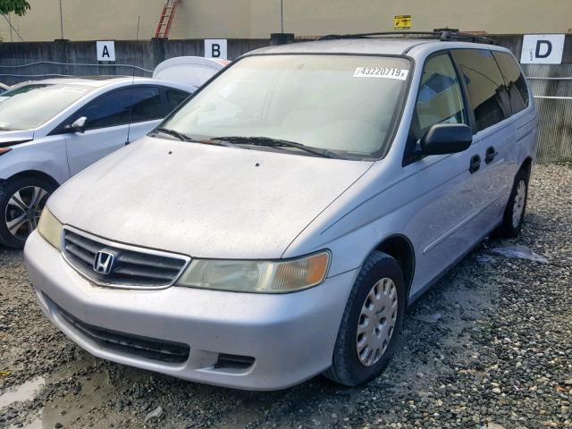 2HKRL18562H507527 - 2002 HONDA ODYSSEY LX SILVER photo 2