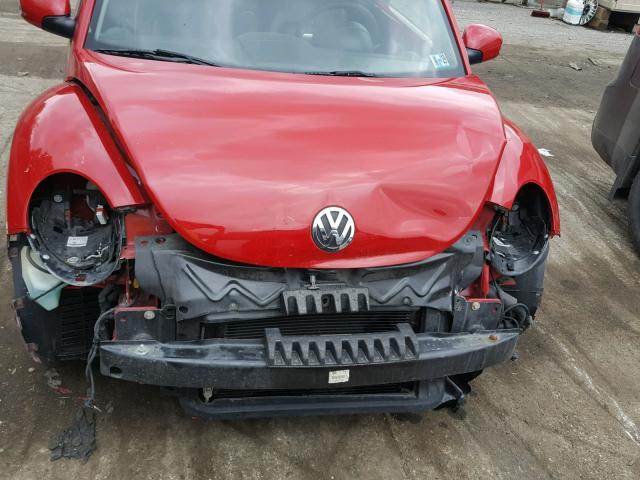 3VWRW31CX8M515979 - 2008 VOLKSWAGEN NEW BEETLE RED photo 7