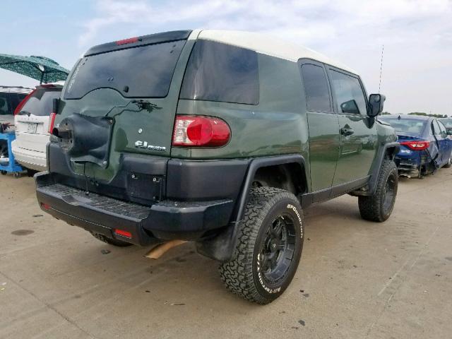 JTEBU4BF3AK097752 - 2010 TOYOTA FJ CRUISER GREEN photo 4