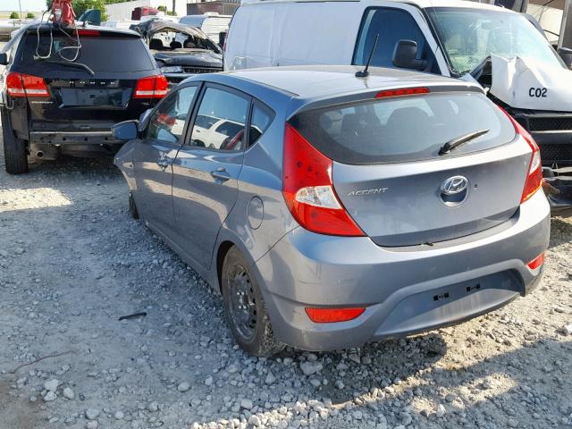 KMHCT5AE3HU355949 - 2017 HYUNDAI ACCENT SE BLUE photo 3