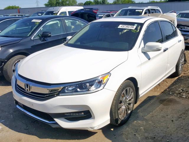 1HGCR2F98HA123671 - 2017 HONDA ACCORD EXL WHITE photo 2